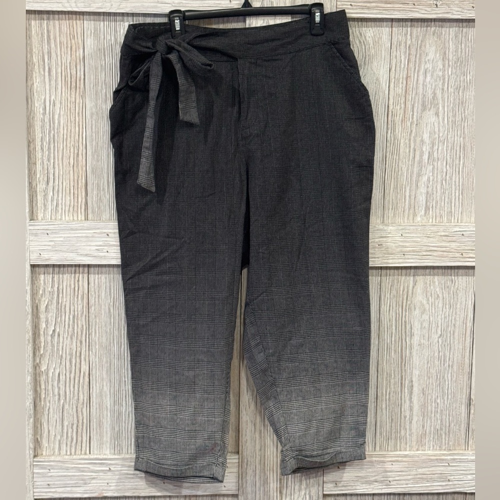Soncy Ombré Plaid Capri w/Built in Tie Belt sz 1  (14/16) NWT